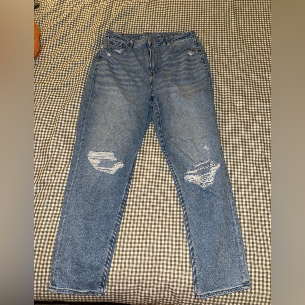American Eagle Curvy Mom Jeans 14 Long